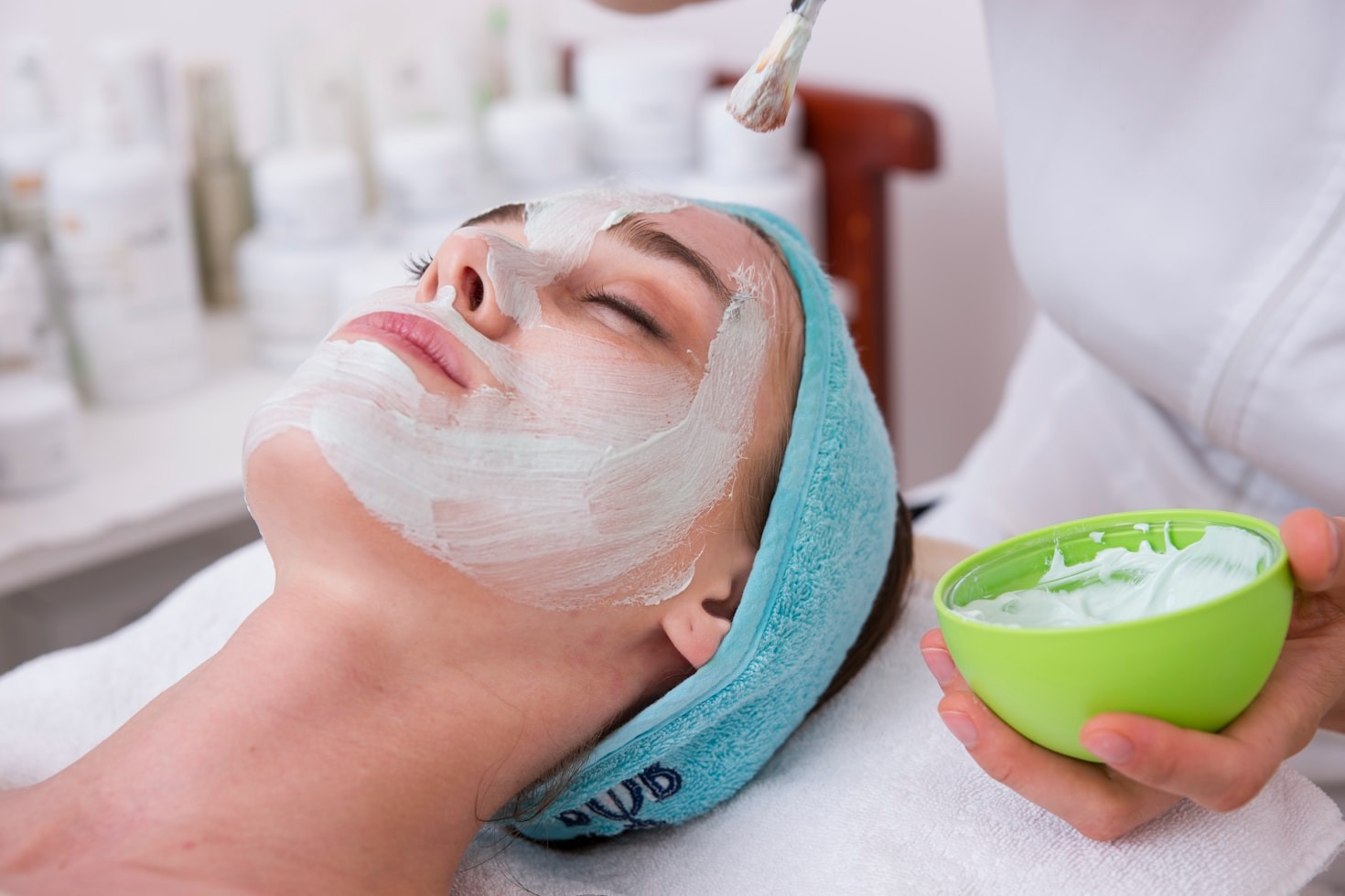 Dr. Zahra Yasir: Expertise in Medical Aesthetics